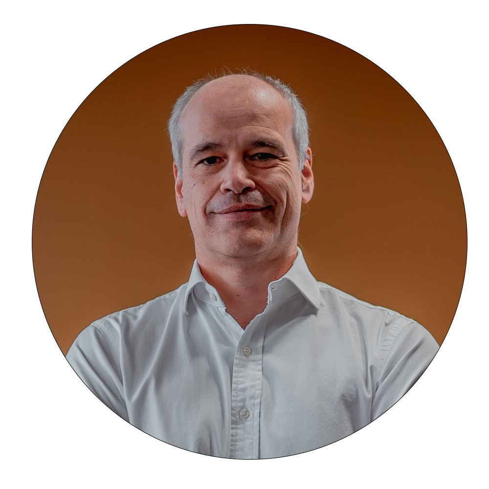 Dr. Carlos Lopera